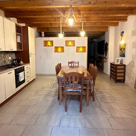 Casa Di Nonna Rosa Bed & Breakfast Canosa di Puglia Exterior photo
